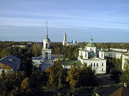 Kashin. The panorama of the town. In front: Voznesenskii Sobor (Ascension Cathedral). At the back: Voskresenskii Sobor (Resurrection Cathedral). Photo: V. Salov.